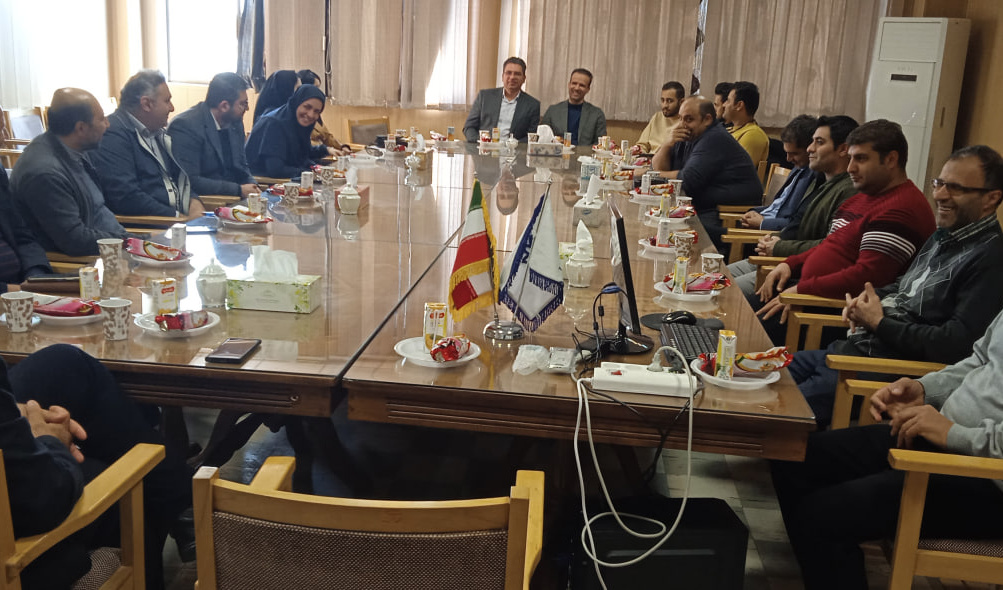 مراسم تقدیر از عوامل اجرایی اولین کنگره بین‌المللی گیاهان دارویی و طب سنتی دامپزشکی